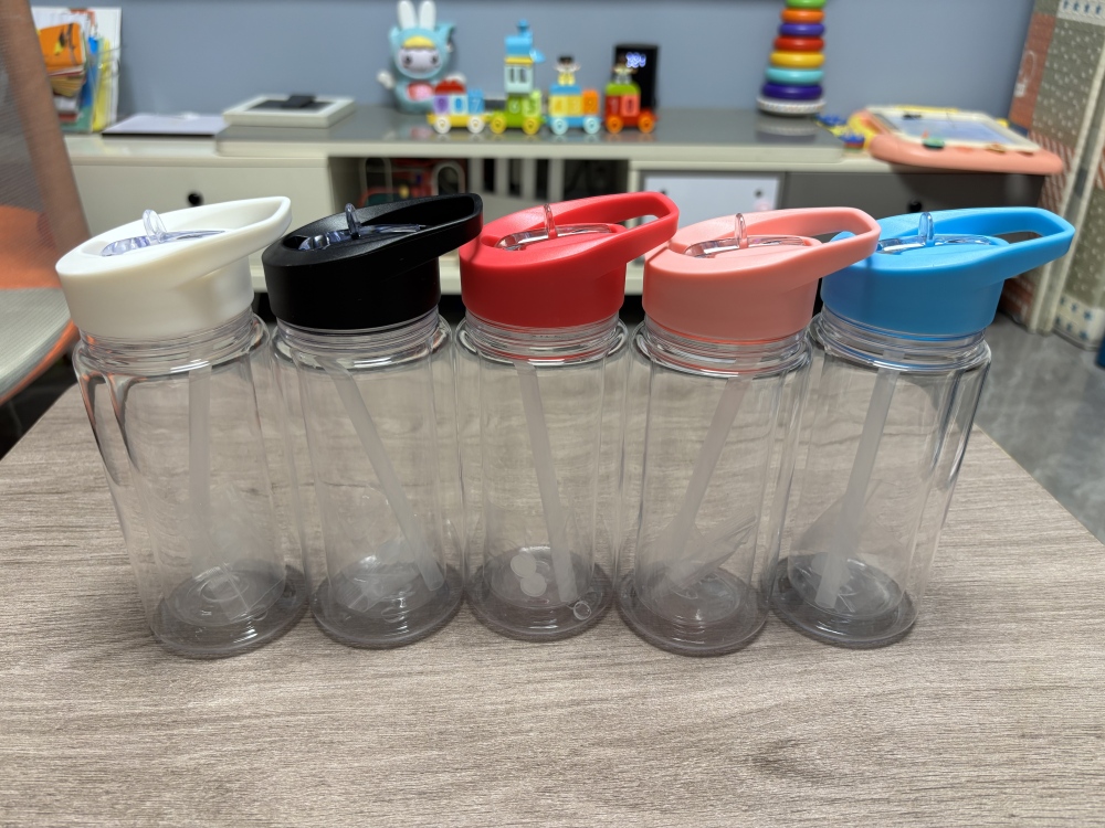 Aussie Warehouse 10oz Double Walled Plastic Kids Bottles Snow Globes With Pre-Drilled Hole And Plugs