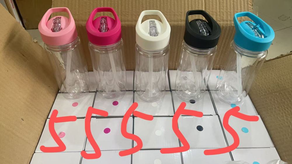 Aussie Warehouse 10oz Double Walled Plastic Kids Bottles Snow Globes With Pre-Drilled Hole And Plugs