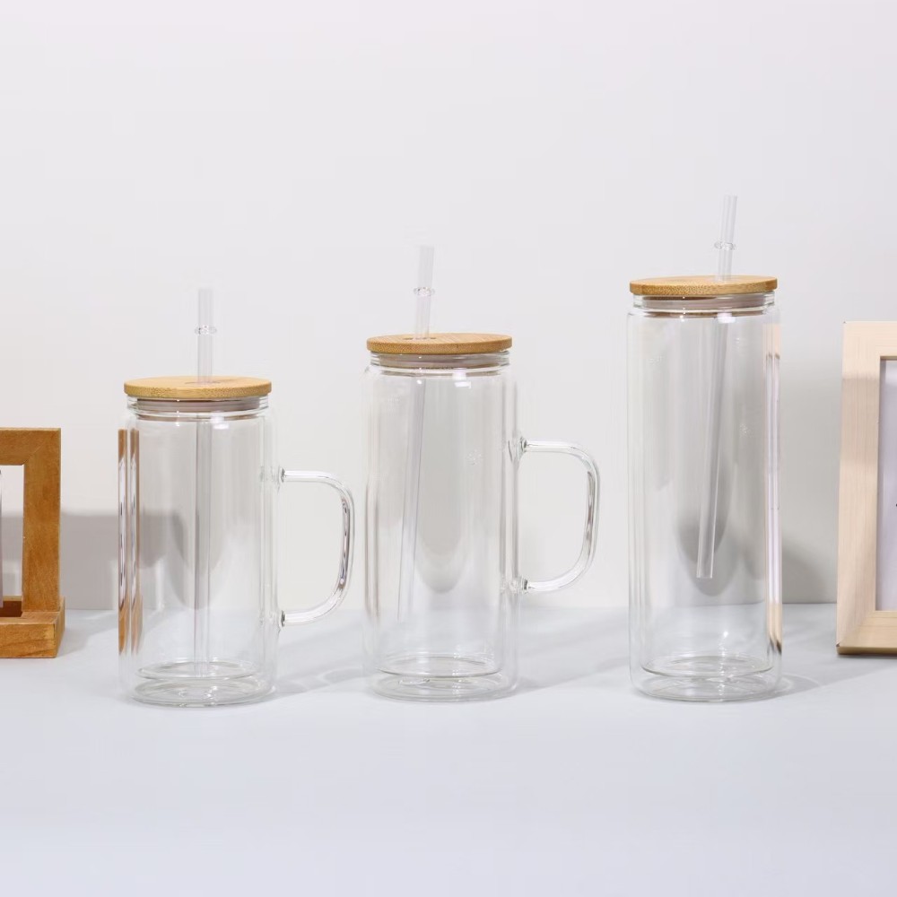 China Warehouse RTS 12oz 16oz 20oz inner capacity Glass Snow Globe cups with bamboo and colored lid