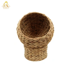 EUR VET Handmade New Item Rattan Basket Hand-woven Egg Shaped Wicker Pet Bed Water Hyacinth Water Fountain for Cats
