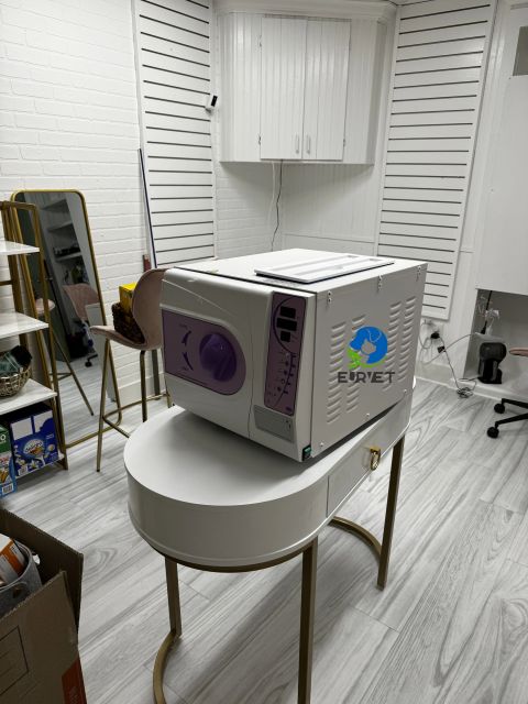 Eur Pet 18l Medical Dental Three Times Vet Vacuum Autoclave Sterilizers With Led Display For Clinic