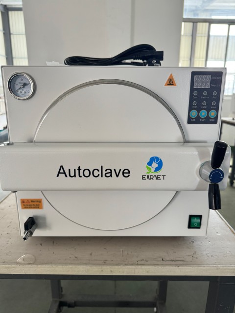 EUR VET Professional Dental Portable Steam Sterilizer 18l 23l Autoclave Machine Veterinary Equipment