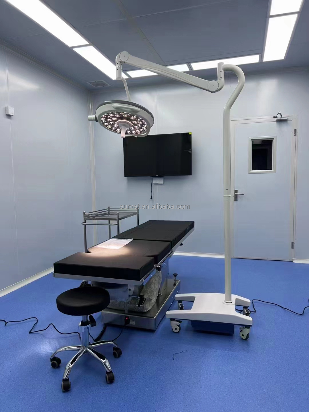 EUR VET Vet LED Surgical Light Stand Led Operating Lamp Surgical Lamp Mobile Petal Led Surgical Lamp Light