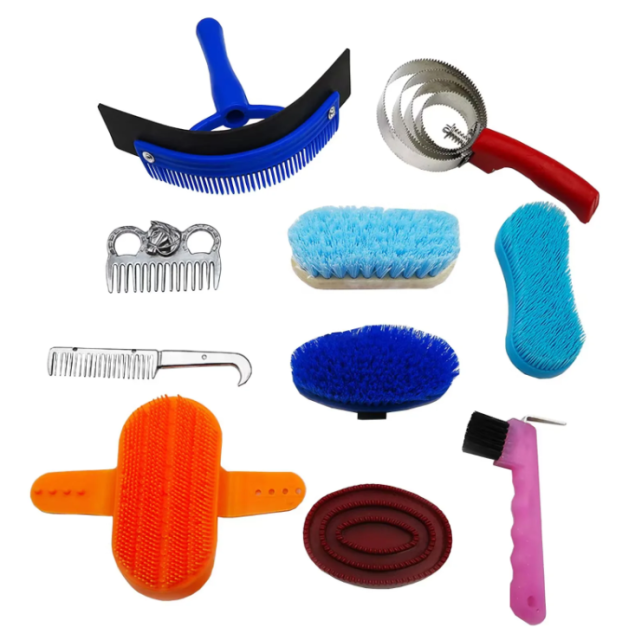 Horse Care Grooming Tools Kit With 10 Pieces Brushes Sweat Scrapers Tail Combs Hoof Picks Hair Brushes