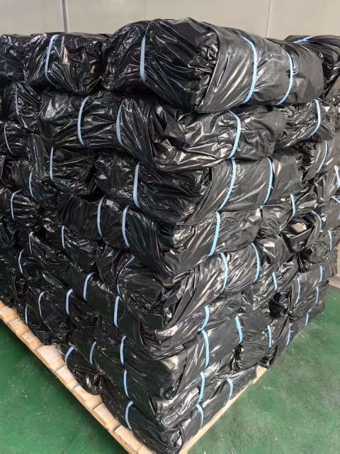 shipping Rubber  with accelerator