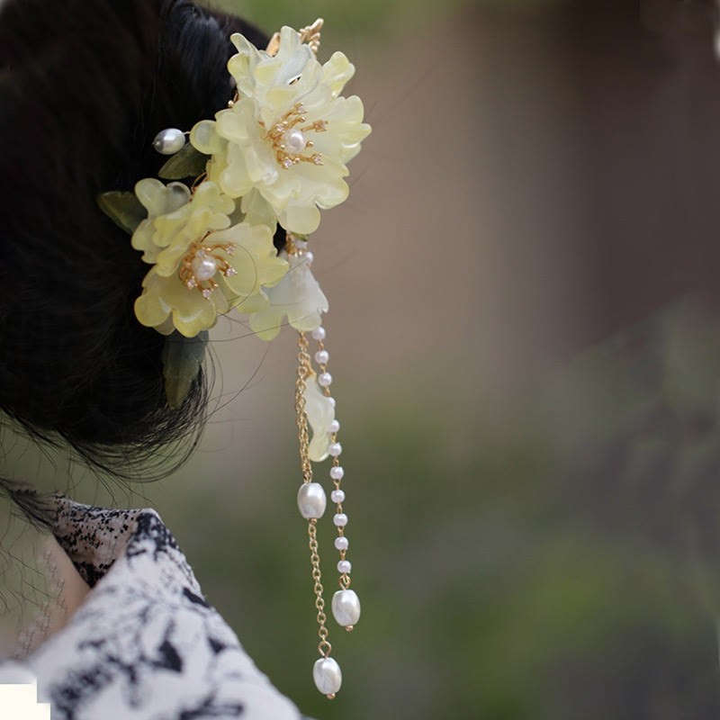 Classical Magnolia Tassel Side Hair Clip