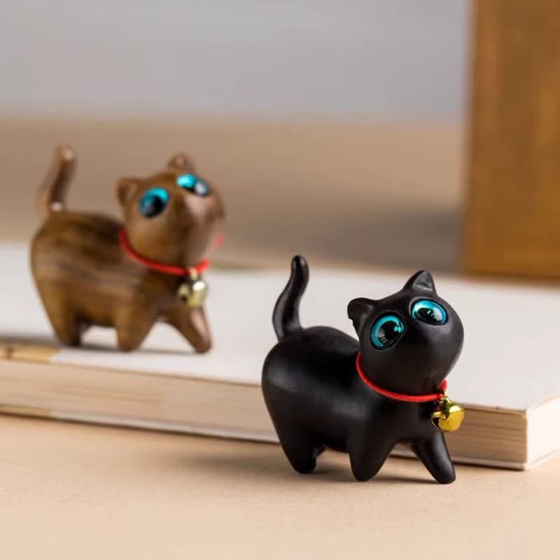 Green Sandalwood Small Leaf Red Sandalwood Cute Cat Animals Soothing Peace Decorations
