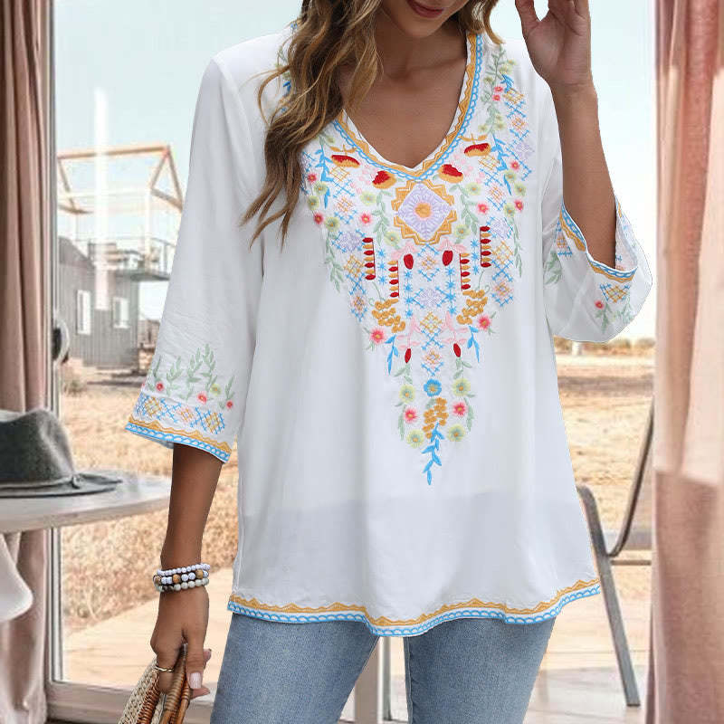 Spring Daily Embroidery Flower Pattern Long Sleeve V-neck Cotton Women's T-Shirt