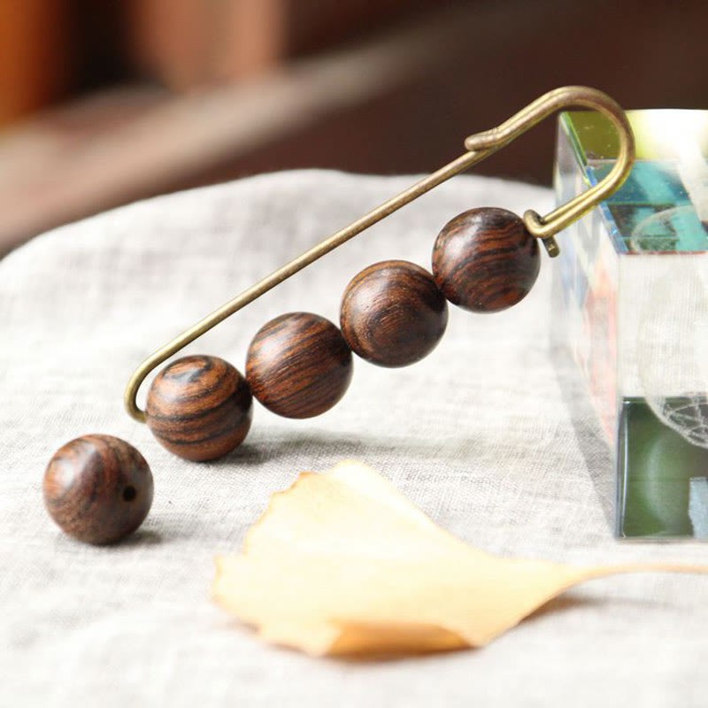 Vintage Sandalwood Agathis Alba Ebony Wood Peltogyne Beads Healing Brooch