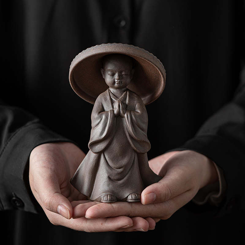 Little Brown Monk Hat Strainer Ceramic Tea Accessories Figurine Zen Home Desk Decoration