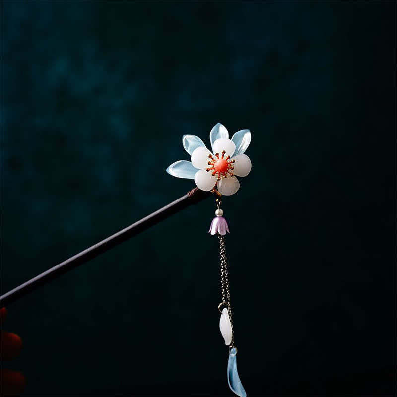 Pearl Flower Leaf Butterfly Happiness Hairpin