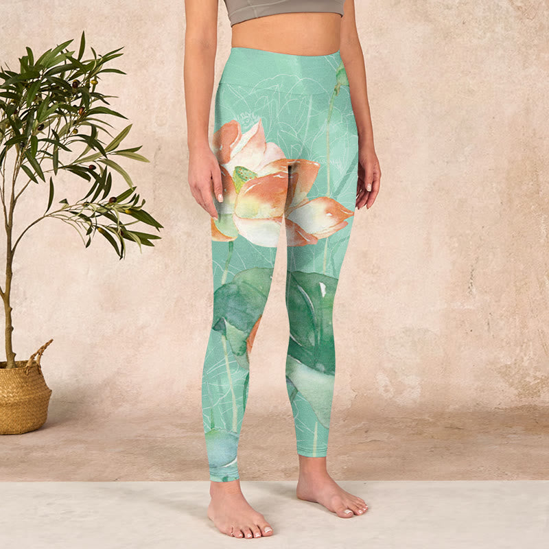 Lotus Leaves Seed Pods Print Gym Leggings Women's Yoga Pants