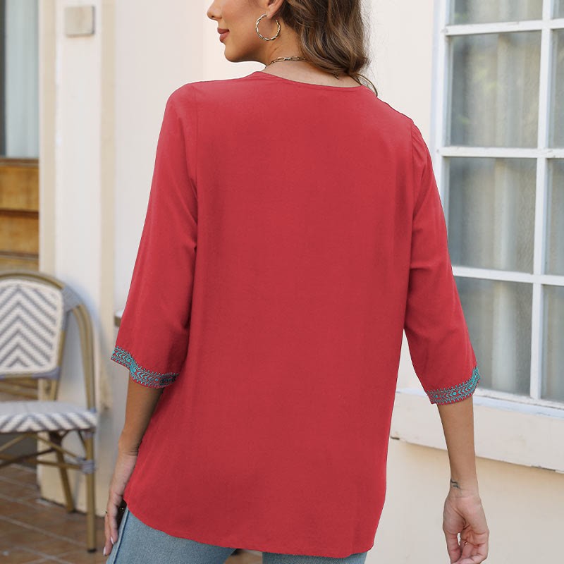 Summer Casual Embroidery Flower Leaf Half Sleeve V-neck Cotton Women's T-Shirt