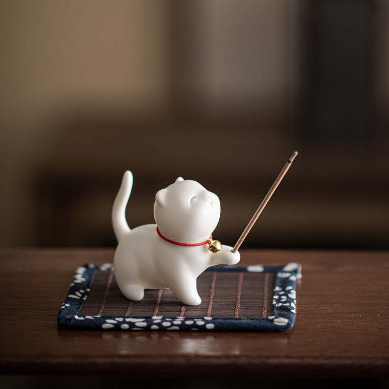 Mini Lucky Cat Kitten Tea Pet Ceramic Home Desk Figurine Decoration With Bamboo Mat