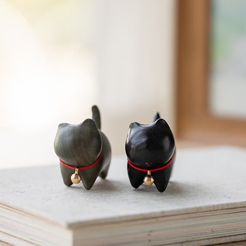 Green Sandalwood Small Leaf Red Sandalwood Cute Cat Animals Soothing Peace Decorations