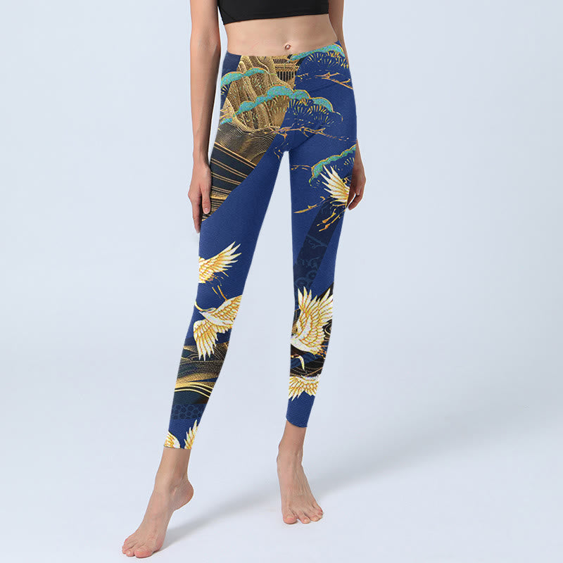Mountain Temple Red Crowned Crane Pattern Print Gym Leggings Women's Yoga Pants