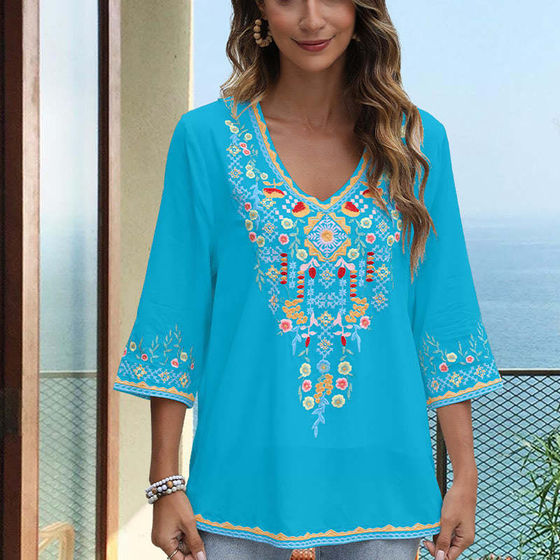 Spring Daily Embroidery Flower Pattern Long Sleeve V-neck Cotton Women's T-Shirt