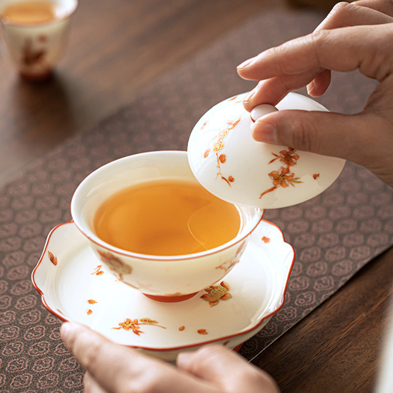 White Porcelain Flowers Ceramic Gaiwan Sancai Teacup Kung Fu Tea Cup And Saucer With Lid
