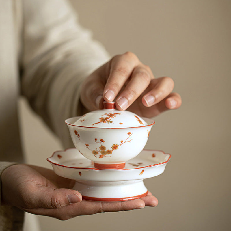 White Porcelain Flowers Ceramic Gaiwan Sancai Teacup Kung Fu Tea Cup And Saucer With Lid