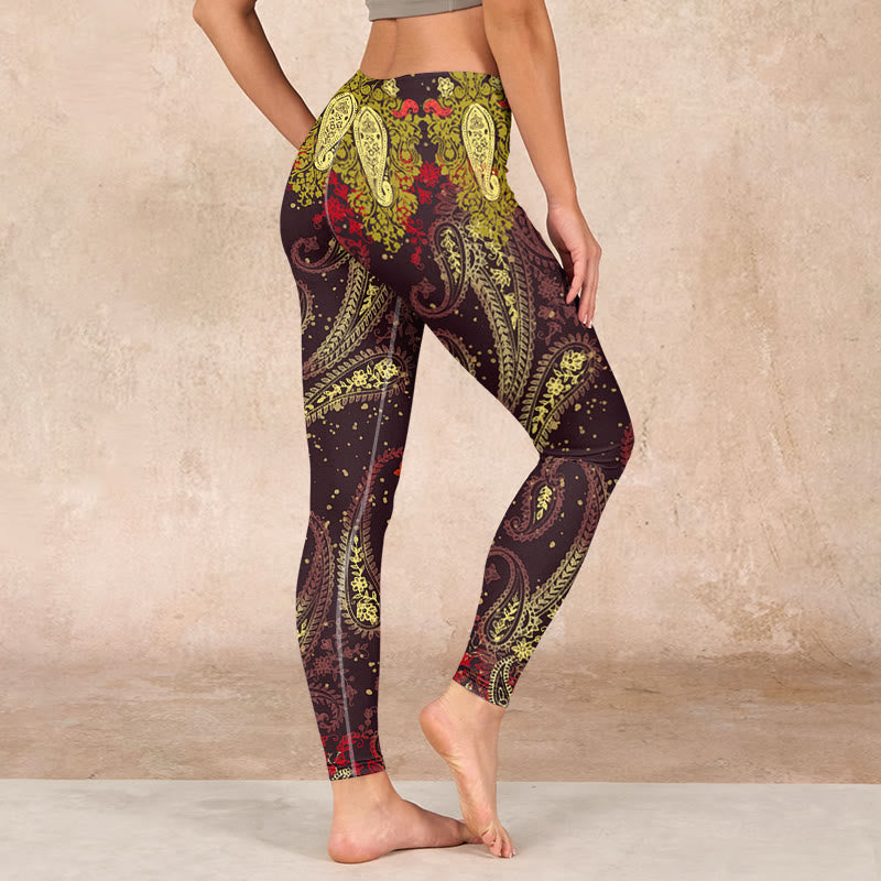 Reddish-brown Cashew Flower Vines Print Gym Leggings Women's Yoga Pants
