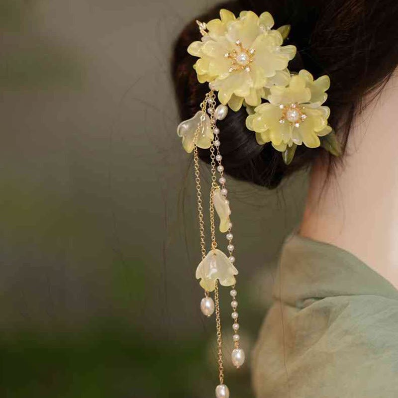 Classical Magnolia Tassel Side Hair Clip