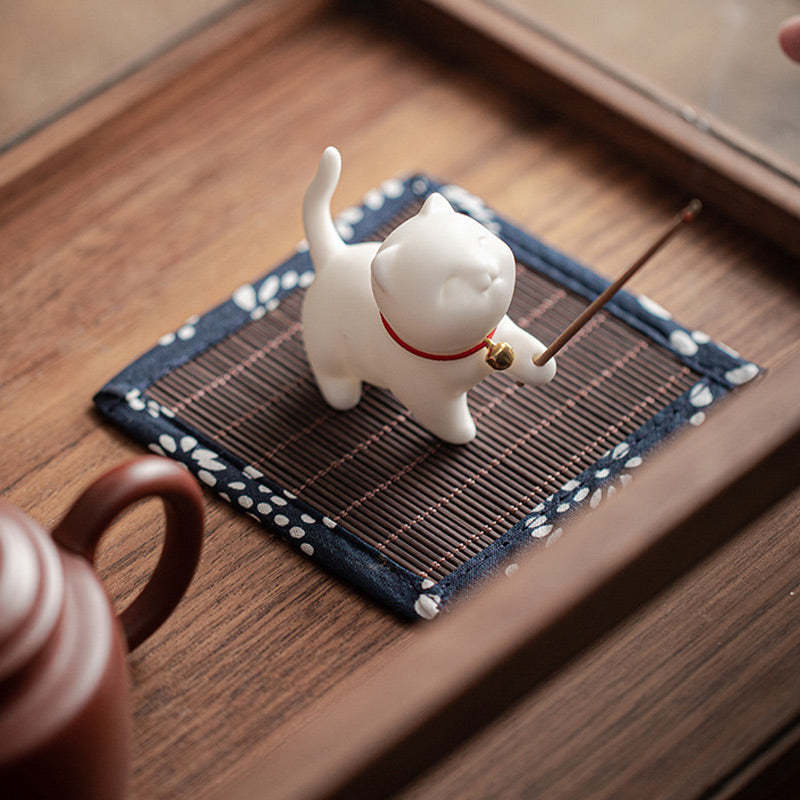 Mini Lucky Cat Kitten Tea Pet Ceramic Home Desk Figurine Decoration With Bamboo Mat