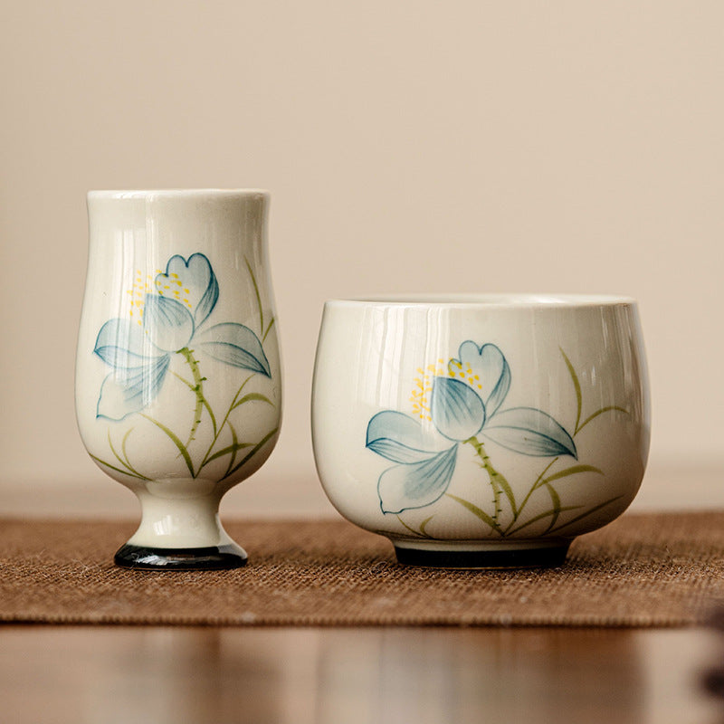 Hand Painted Lotus Flower Ceramic Teacup Kung Fu Tea Cup