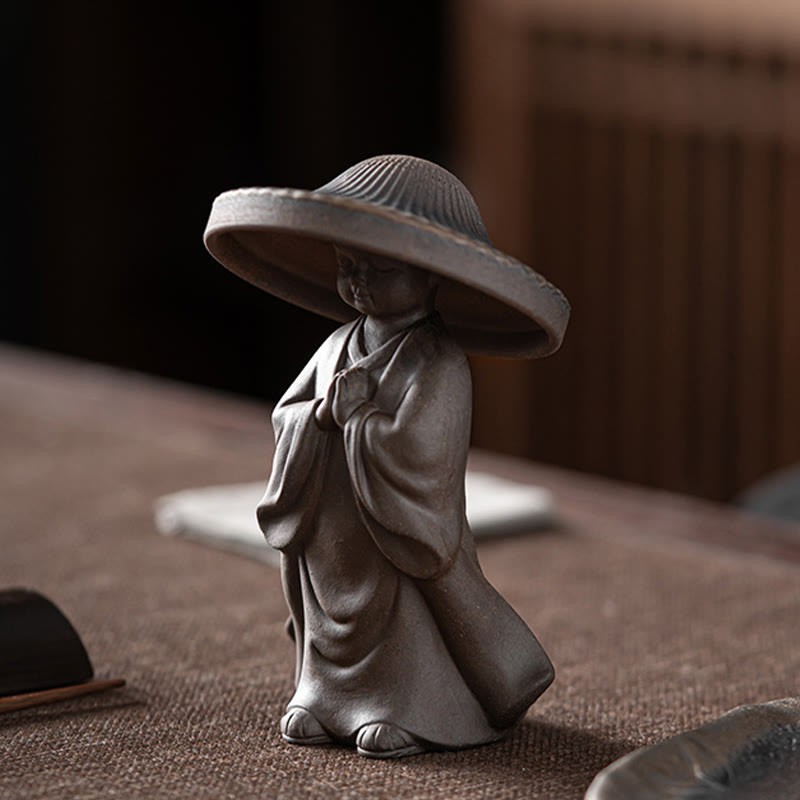 Little Brown Monk Hat Strainer Ceramic Tea Accessories Figurine Zen Home Desk Decoration