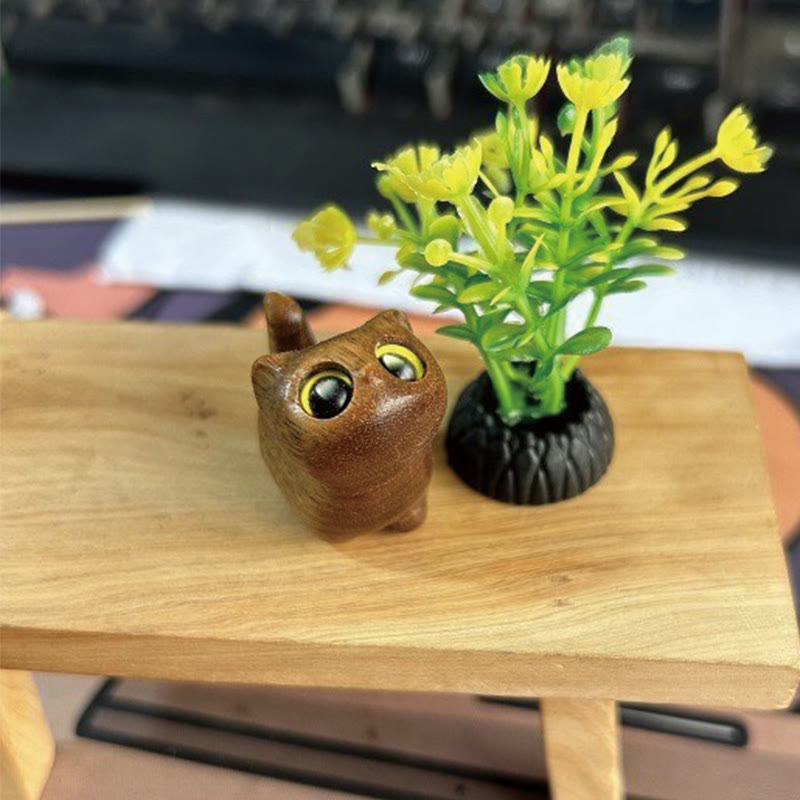 Green Sandalwood Ebony Wood Sandalwood Small Leaf Red Sandalwood Mini Lucky Cat Peace Decoration