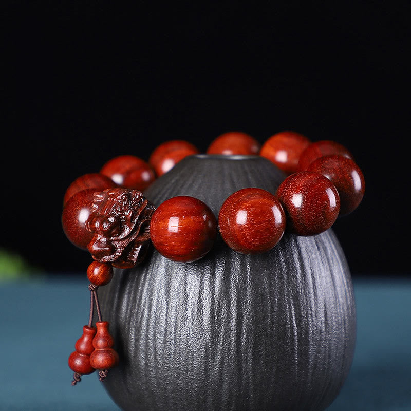 Rosewood Green Sandalwood Small Leaf Red Sandalwood Agarwood Dragon Carved Protection Bracelet