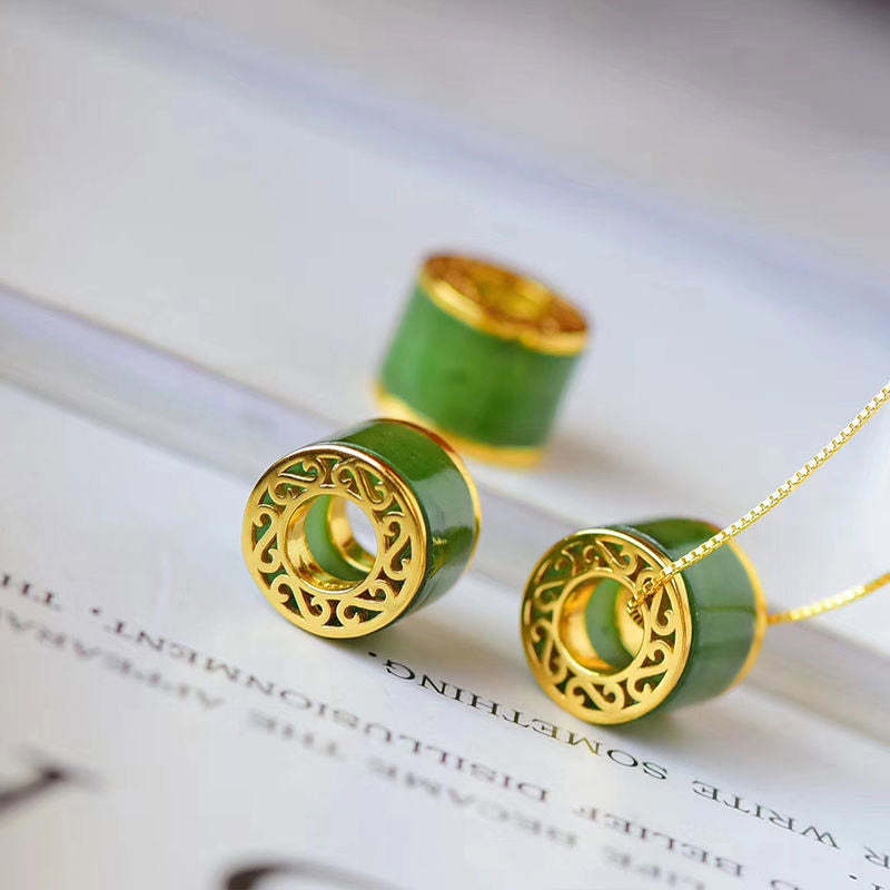 Round Cyan Jade Luck Necklace Pendant