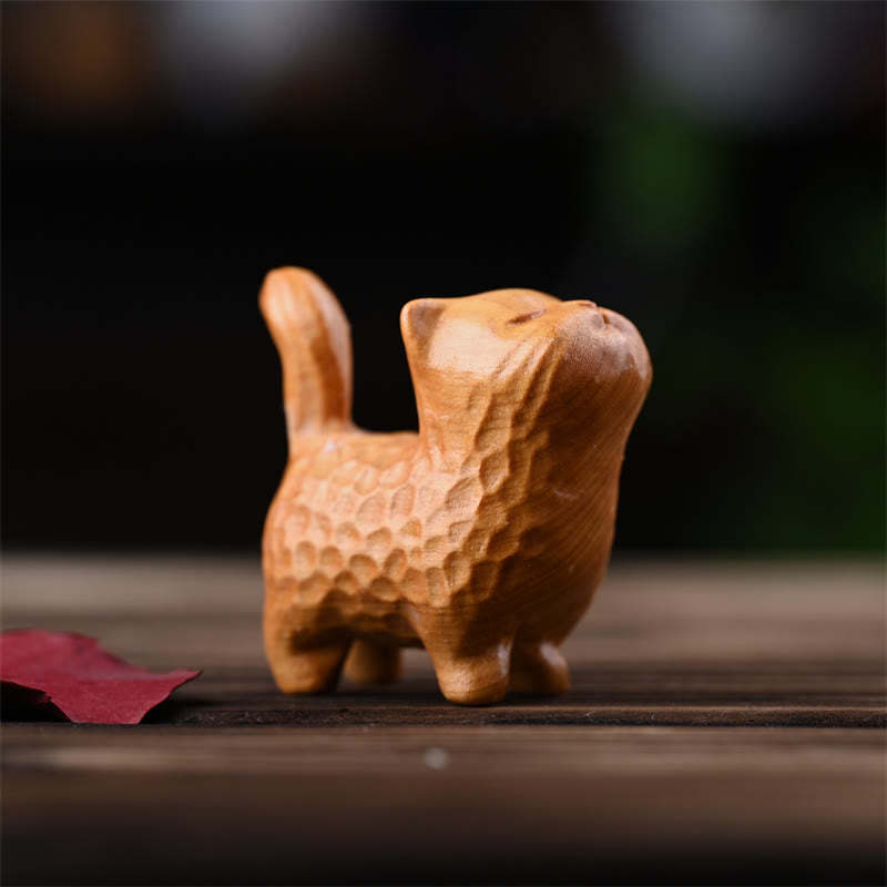 Sandalwood Thuja Sutchuenensis Green Sandalwood Mini Cute Cat Protection Home Decoration