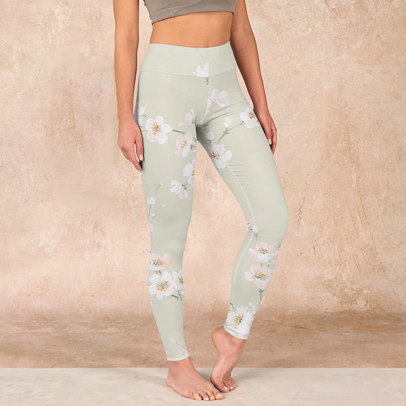 Beige Plum Blossoms Print Gym Leggings Women's Yoga Pants