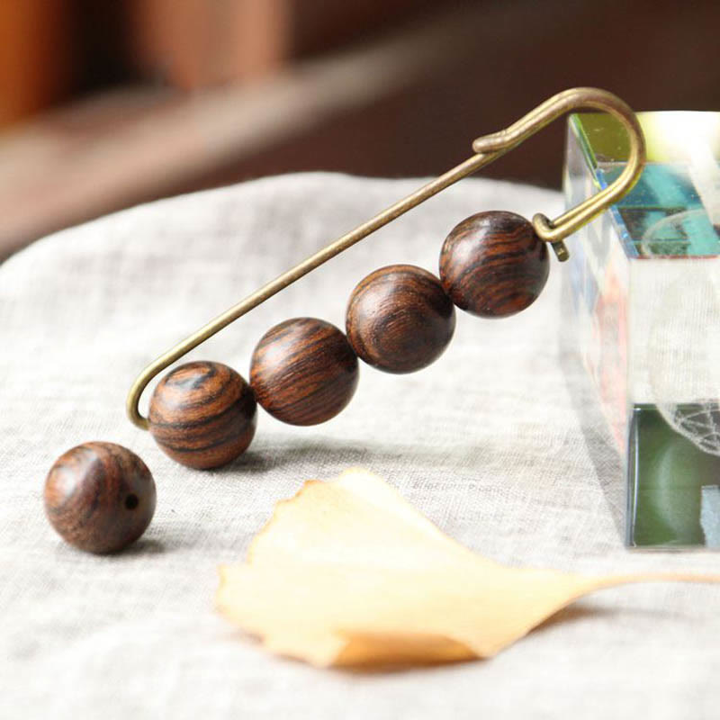 Vintage Sandalwood Agathis Alba Ebony Wood Peltogyne Beads Healing Brooch