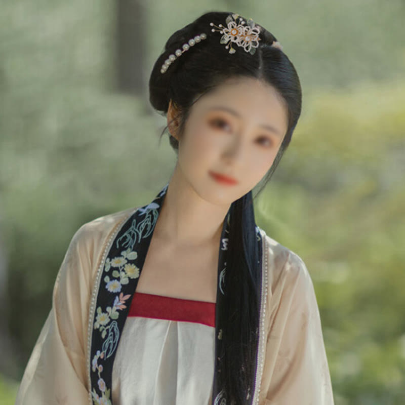 Retro Style Flower Leaf Tassel Hair Clip