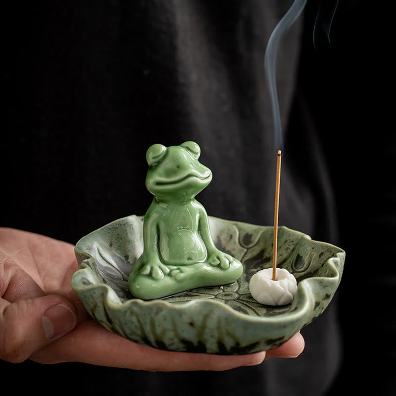 Leaf Meditation Frog Pattern Healing Ceramic Incense Burner Decoration
