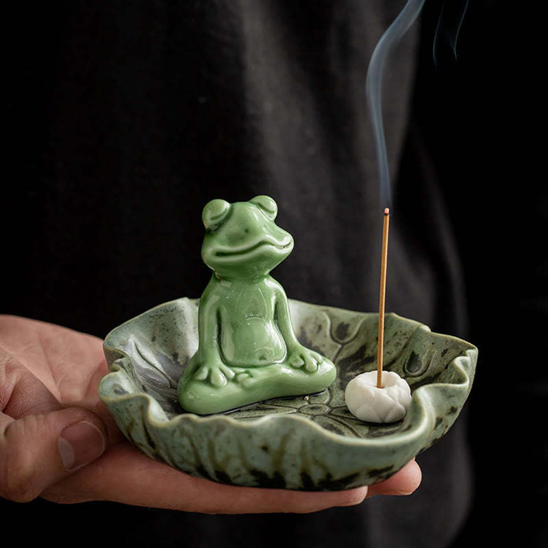 Leaf Meditation Frog Pattern Healing Ceramic Incense Burner Decoration