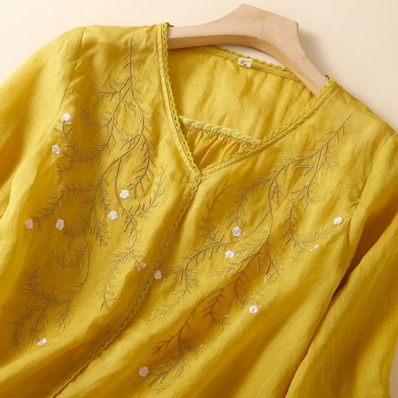 Summer Casual Flower Branches Embroidered Pattern V-Neck Half Sleeve Cotton Linen Women's T-shirt