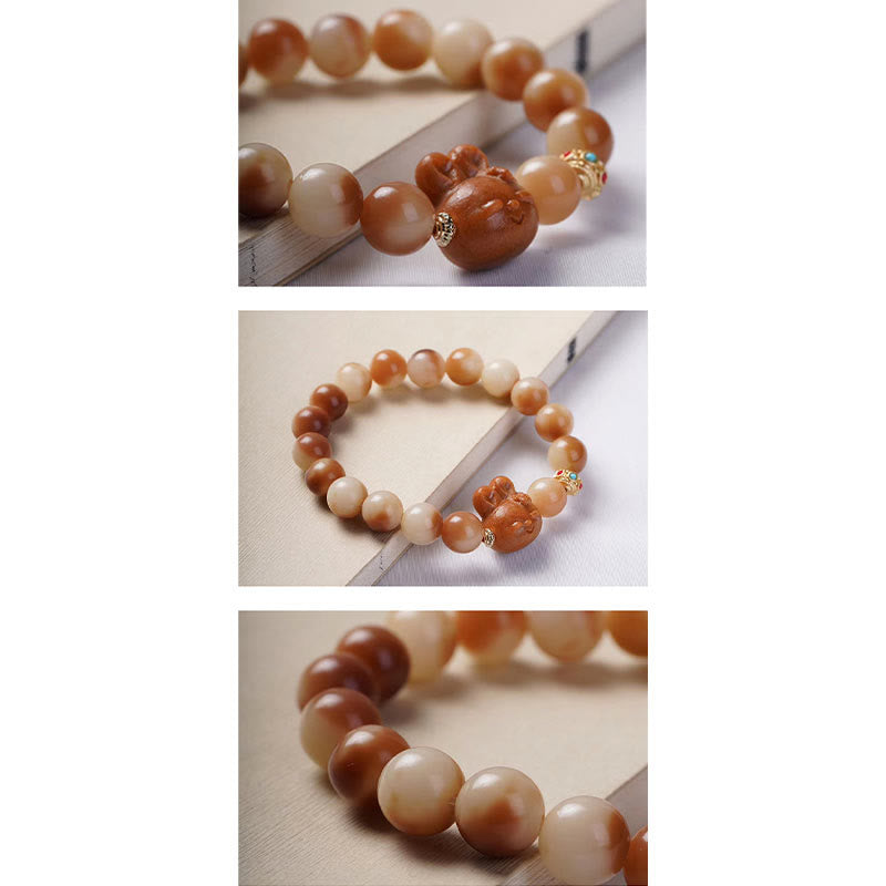Natural Bodhi Seed Lovely Rabbit Peace Bracelet