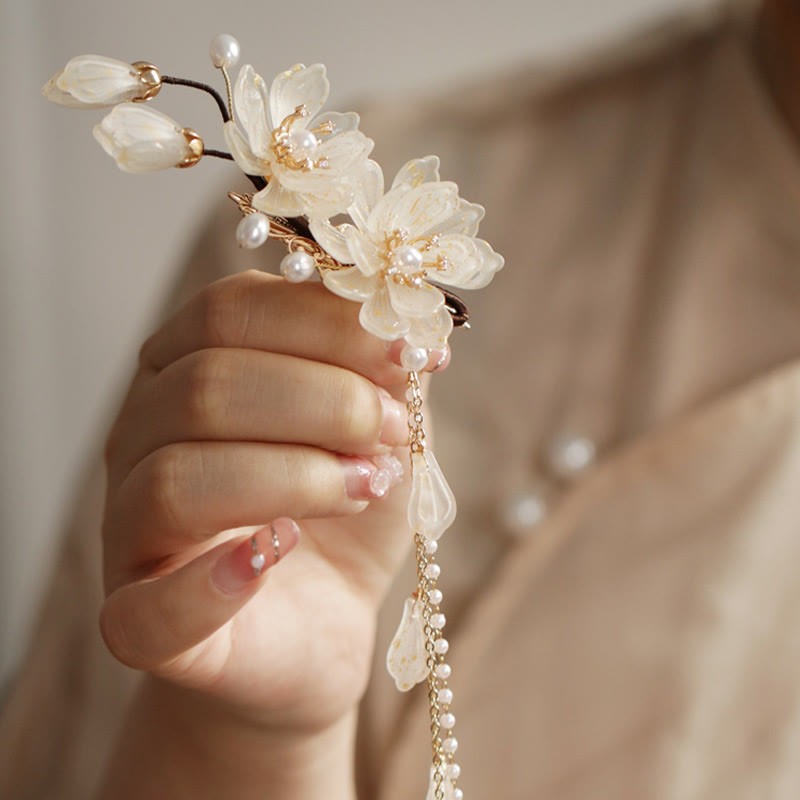Classical Magnolia Tassel Side Hair Clip