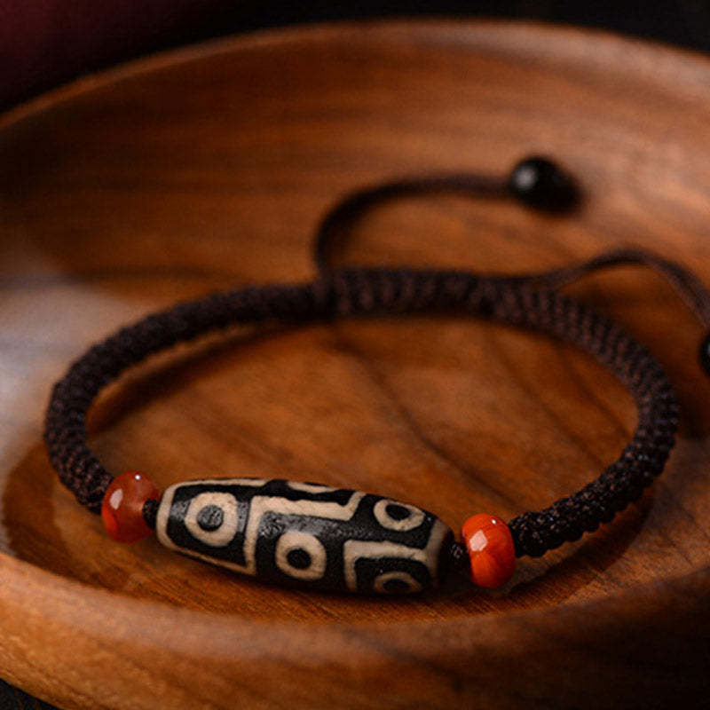 Tibetan Nine-Eye Dzi Bead Prosperity String Bracelet