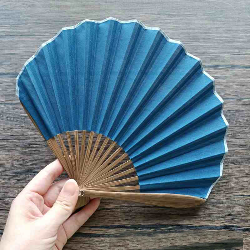 Retro Solid Color Shell Shape Handheld Bamboo Folding Fan