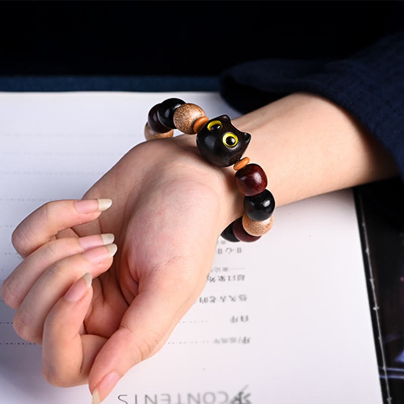 Small Leaf Red Sandalwood Ebony Wood Cute Cat Engraved Protection Bracelet