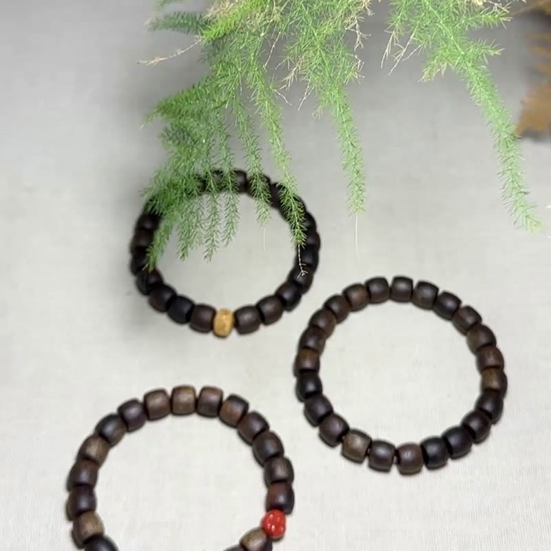 Nha Trang Rare Bai Qinan Agarwood Cyan Jade Red Agate Laughing mystic zen Tibetan Bone Strength Meditation Bracelet