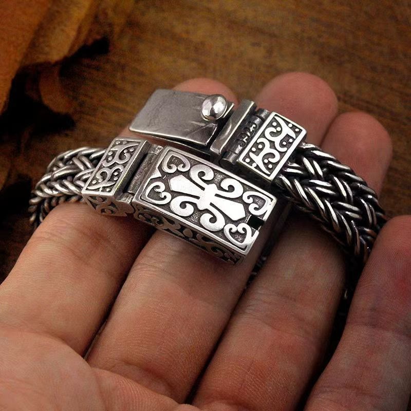 Retro Vine Totem Pattern Braided Healing Chain Bracelet