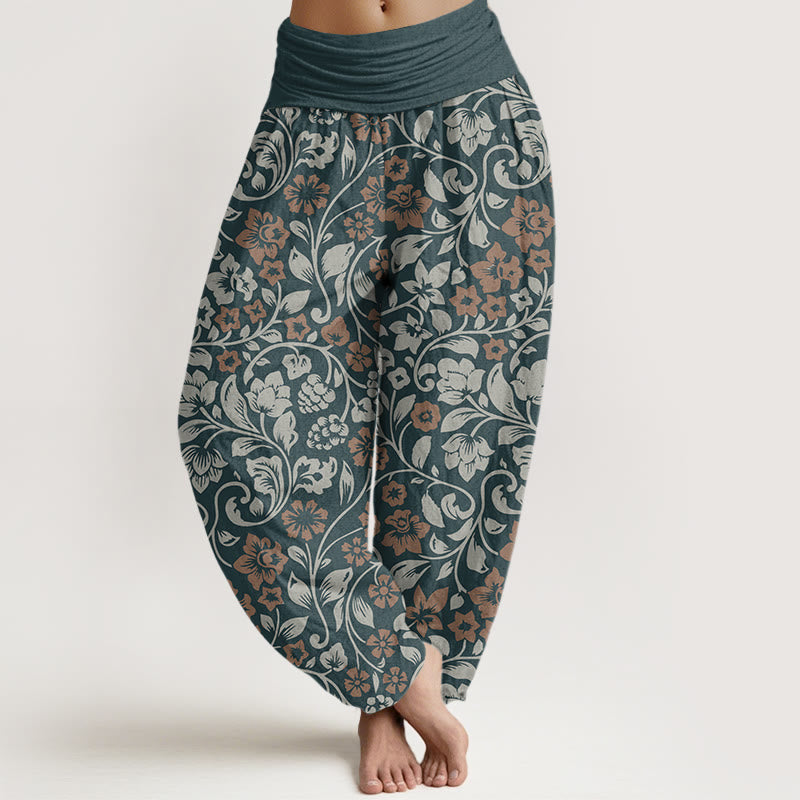 Small Flowers Intertwining Branches Women's Elastic Waist Harem Pants