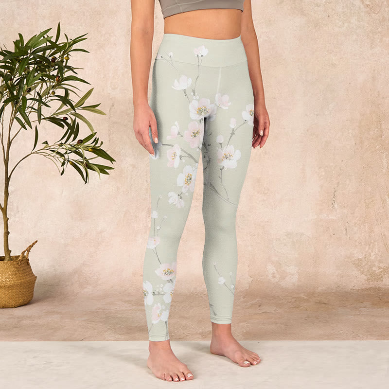 Beige Plum Blossoms Print Gym Leggings Women's Yoga Pants