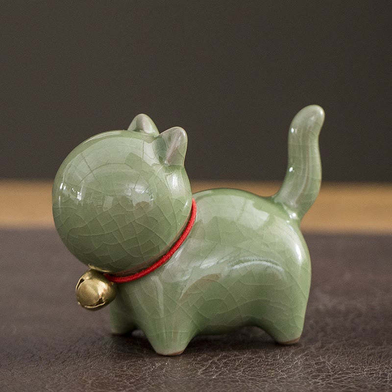 Mini Cute Lucky Bell Cat Tea Pet Ceramic Home Desk Figurine Decoration