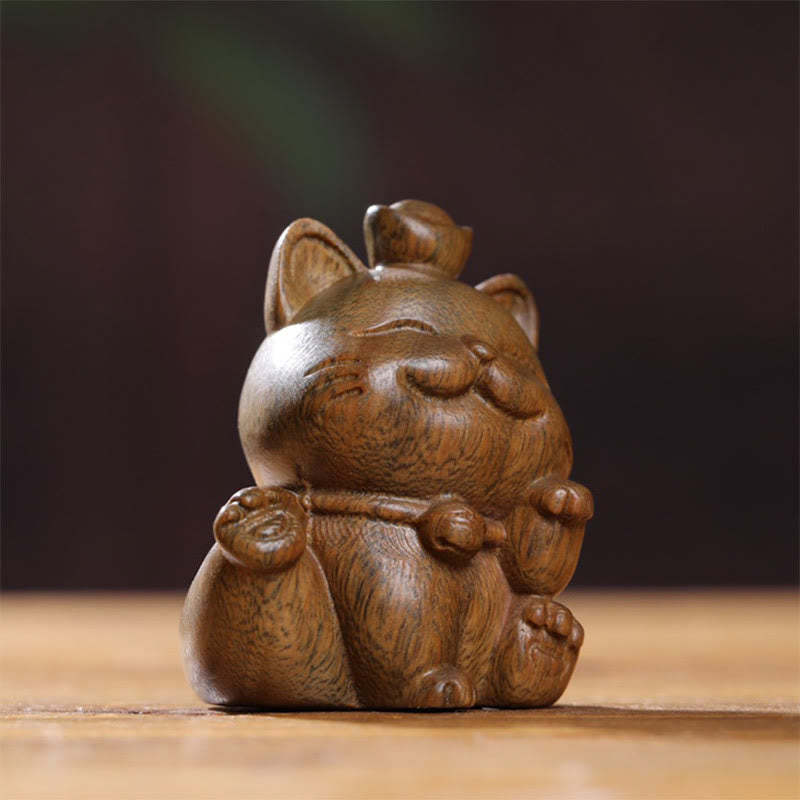 Mini Green Sandalwood Ingot Lucky Cat Carved Peace Desk Decorations