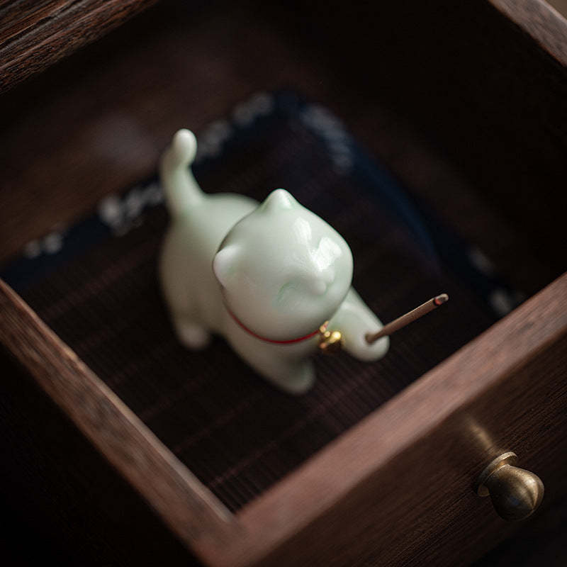 Mini Lucky Cat Kitten Tea Pet Ceramic Home Desk Figurine Decoration With Bamboo Mat